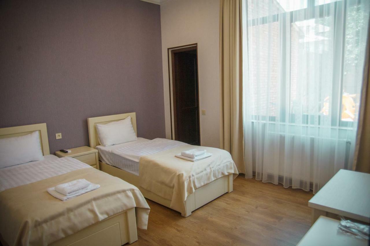 Hotel Almi Achalziche Exterior foto
